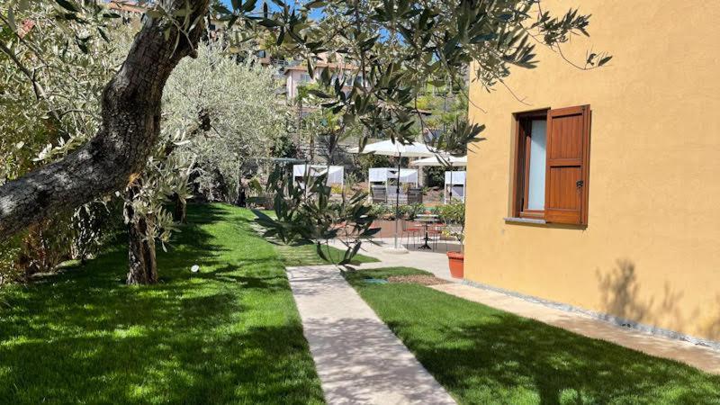 Charming Bellagio Boutique Hotel Exterior photo